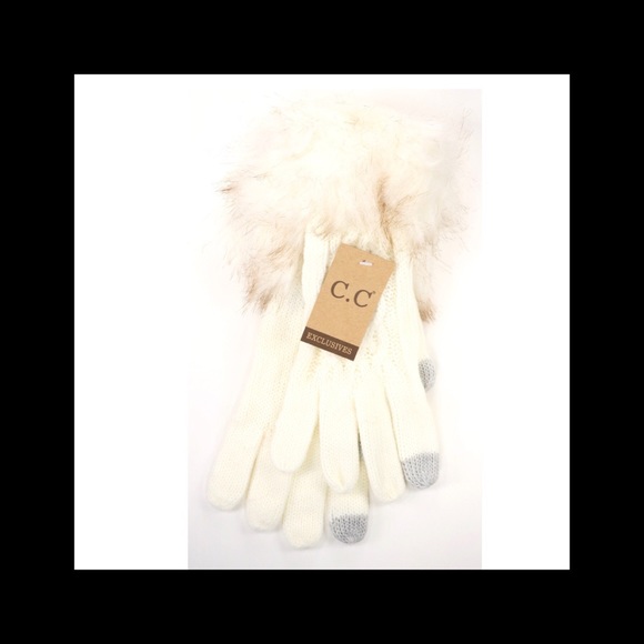 Fur Cuff CC Gloves - Picture 3 of 5